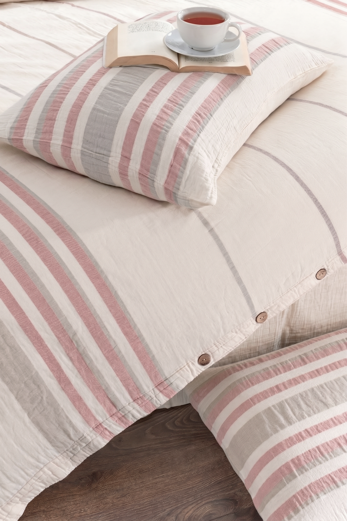 100% Cotton Striped Muslin Bedding Set, Double Size Duvet